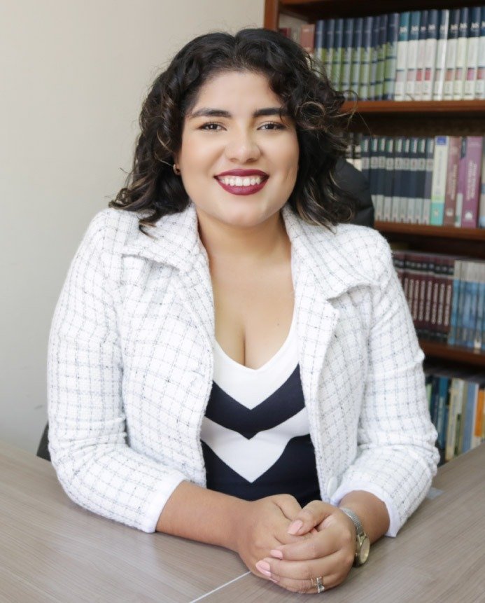 meliza-mogollon-abogado-tributarista-peru